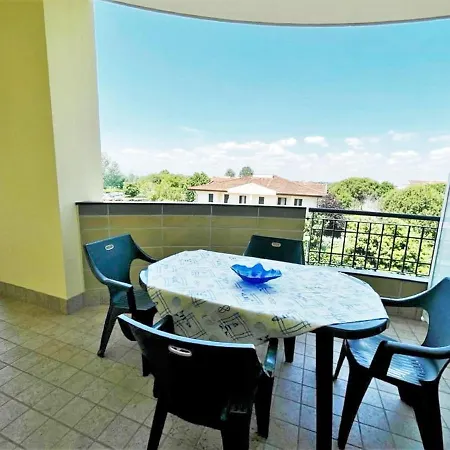 Apartment In Caorle Ve Appartement